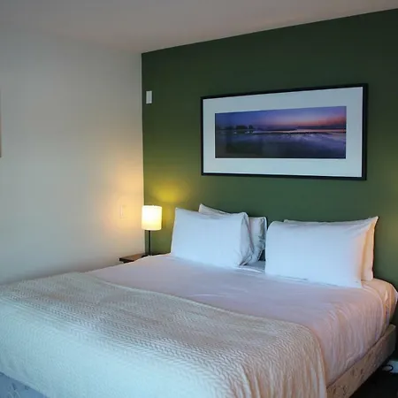 Siennas Harbour House Apartment Tofino Exterior photo