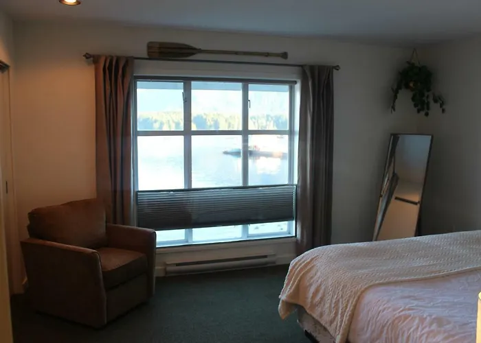Siennas Harbour House
